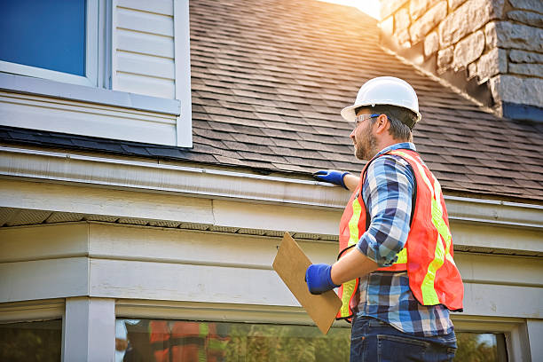 Licensed Storm Damage Roof Repair service in Mount Carmel, IL - Norken Roofing